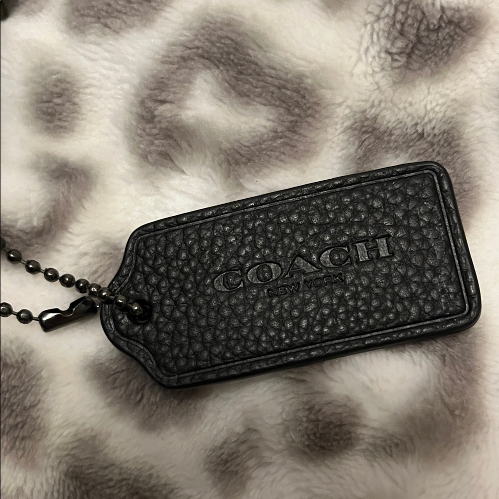 Coach Black Pebbled Leather Shoulder Bag - Picture 4 of 8